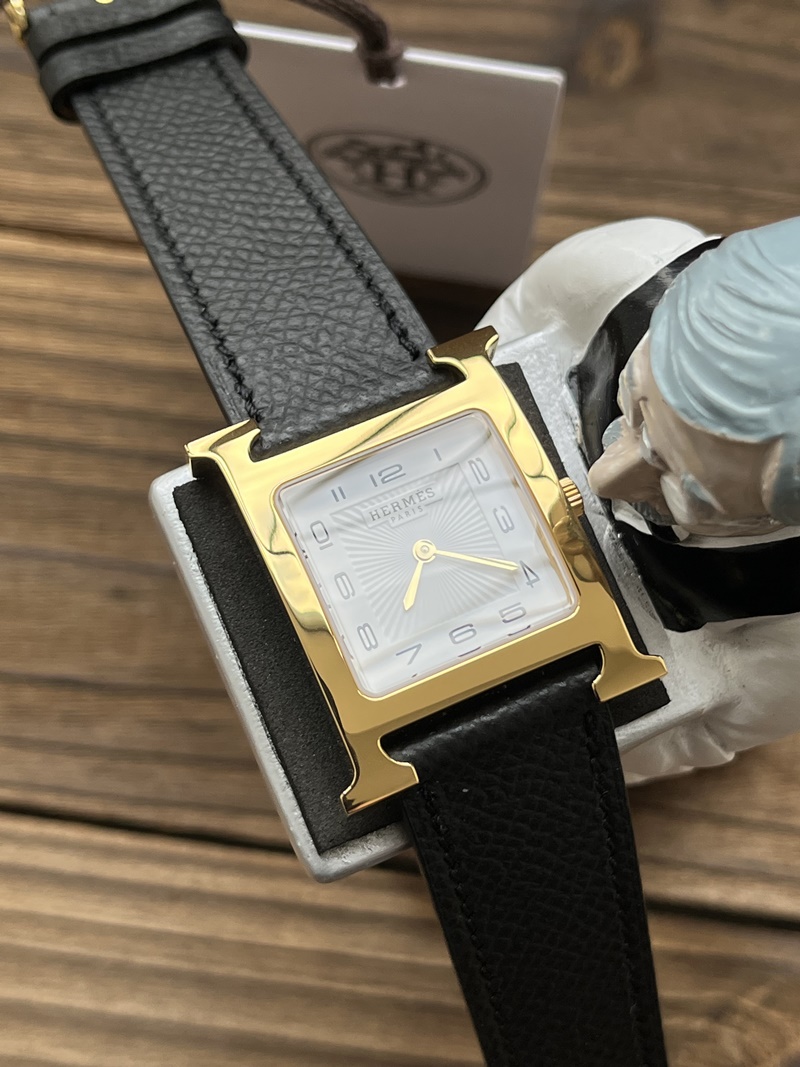 BV공장 에르메스 Hermes H Hour 26MM 옐로우골드 (시계)