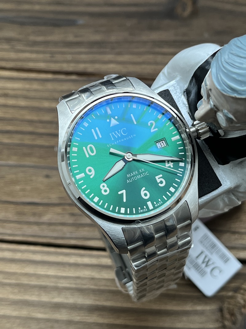 V7공장 IWC 마크20 그린 다이얼 자알리톨 브레이슬릿 (시계)